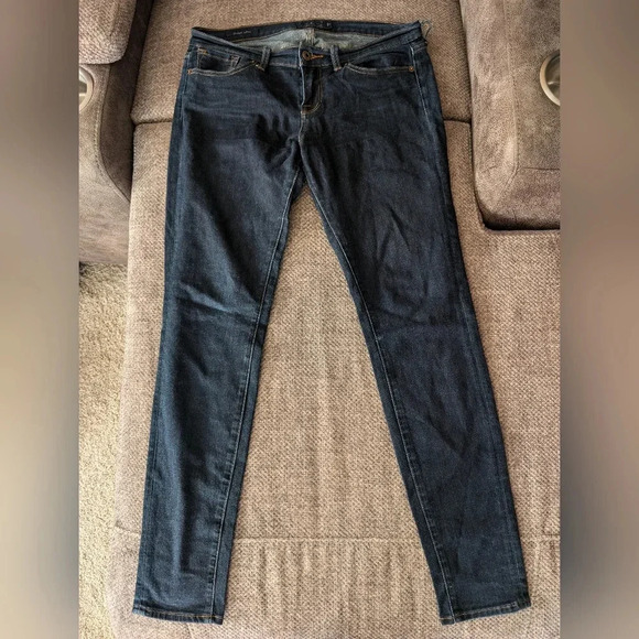 Lucky Brand Charlie Skinny Jeans SZ 8 - Picture 1 of 5